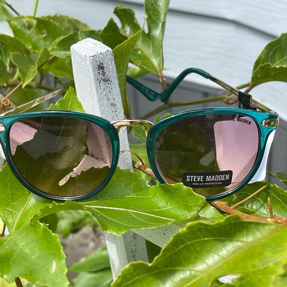 STEVE MADDEN Hot Tamales Sunglasses 52-20-141